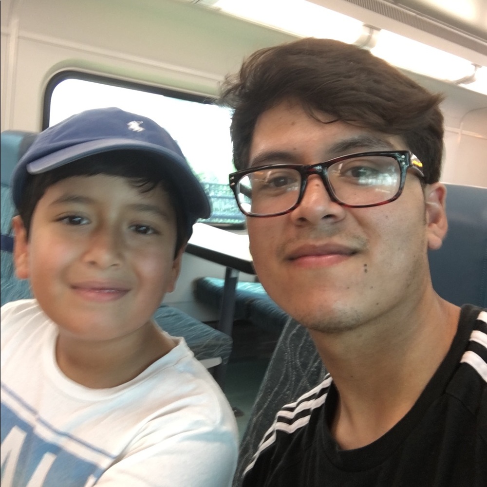 Meet your Posher, Eduardo